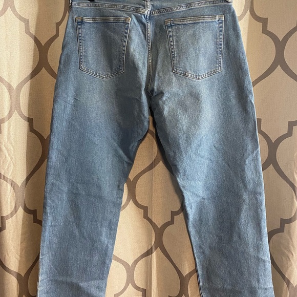 New Gap  Jeans - Picture 2 of 2